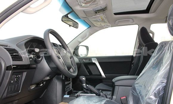 Buy Used Toyota Land Cruiser Prado White Car in Tashkent in Toskent Buy Used Toyota Land Cruiser Prado White Car in Tashkent in Toskent