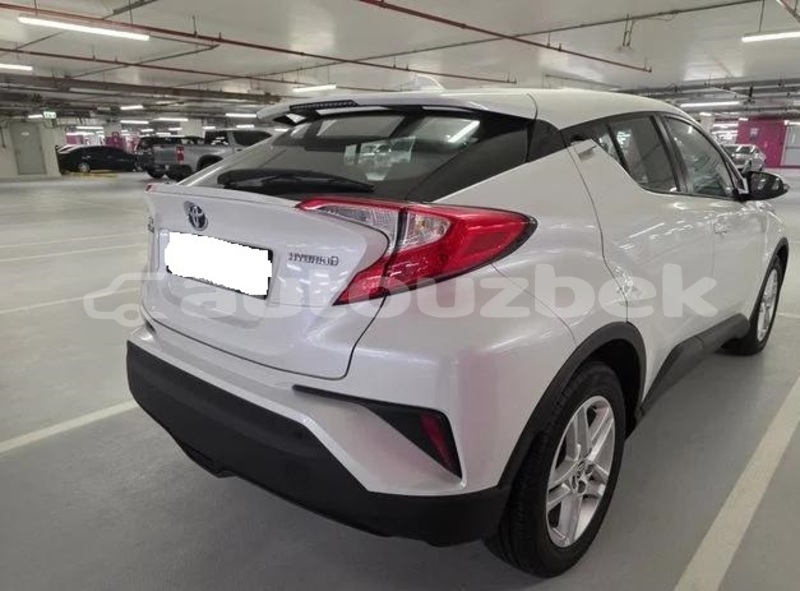 Big with watermark toyota c hr toskent tashkent 4669