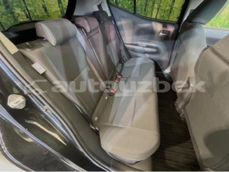 Big with watermark toyota aqua toskent tashkent 4672