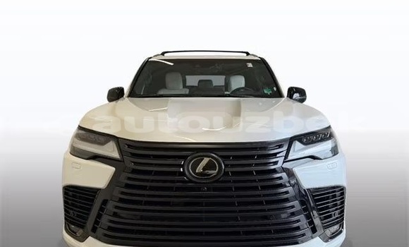 Buy Used Lexus LX White Car in Tashkent in Toskent