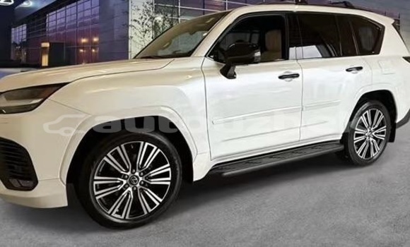 Buy Used Lexus LX White Car in Tashkent in Toskent Buy Used Lexus LX White Car in Tashkent in Toskent