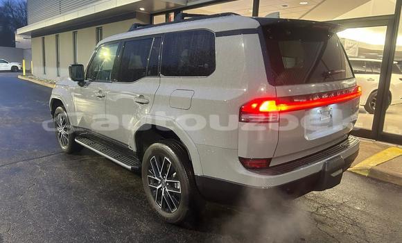 Buy Used Lexus GX White Car in Beskent in Kaskadar Buy Used Lexus GX White Car in Beskent in Kaskadar