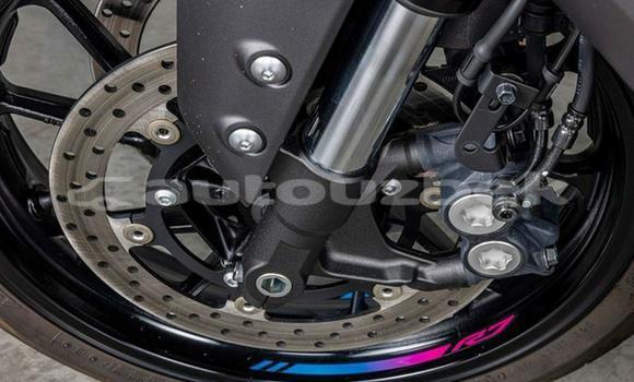 Buy Used Yamaha YZF Black Bike in Tashkent in Toskent Buy Used Yamaha YZF Black Bike in Tashkent in Toskent