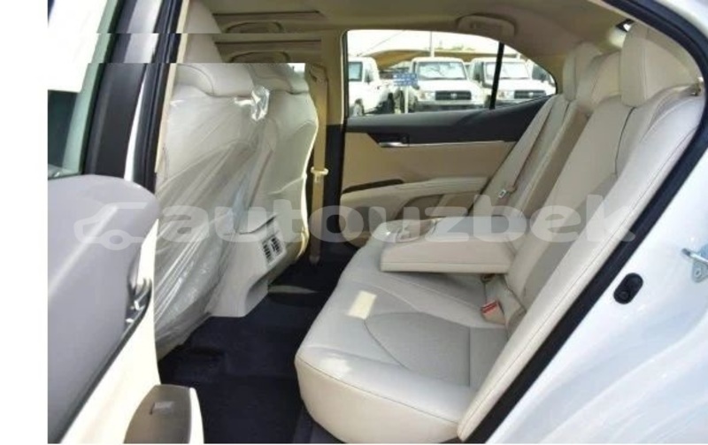 Big with watermark toyota camry toskent tashkent 4683