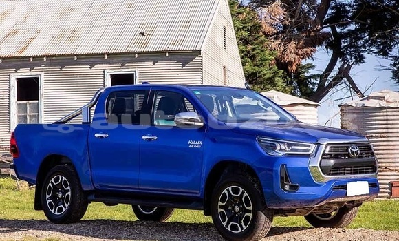 Buy Used Toyota Hilux White Car in Dehkanobod in Kaskadar Buy Used Toyota Hilux White Car in Dehkanobod in Kaskadar