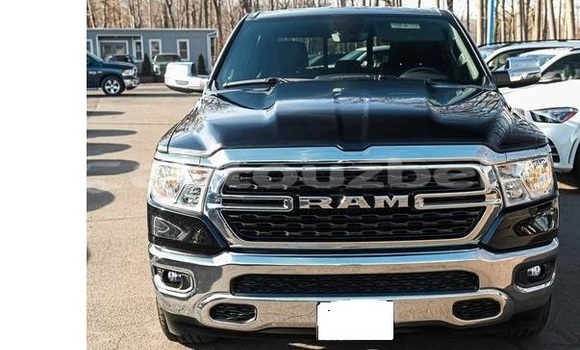 Buy Used Dodge RAM Black Car in Tashkent in Toskent