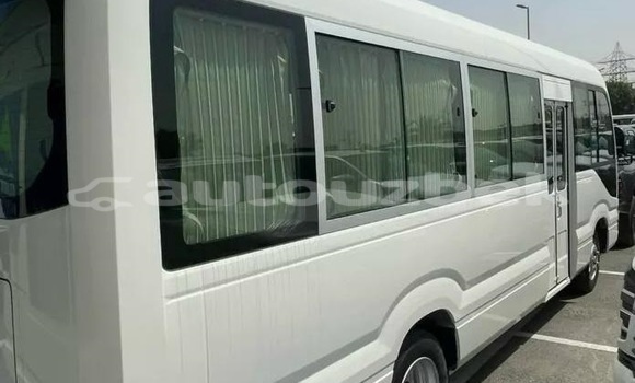 Buy Used Toyota Coaster White Car in Tashkent in Toskent Buy Used Toyota Coaster White Car in Tashkent in Toskent