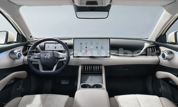 Buy New BYD S6 White Car in Hucayli in Korakalpogiston Buy New BYD S6 White Car in Hucayli in Korakalpogiston