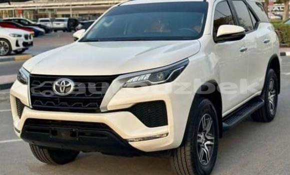 Buy Used Toyota Fortuner White Car in Beskent in Kaskadar Buy Used Toyota Fortuner White Car in Beskent in Kaskadar