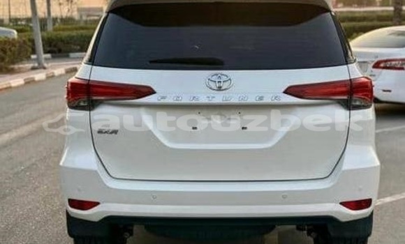 Buy Used Toyota Fortuner White Car in Beskent in Kaskadar Buy Used Toyota Fortuner White Car in Beskent in Kaskadar