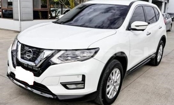 Buy Used Nissan X–Trail White Car in Beskent in Kaskadar