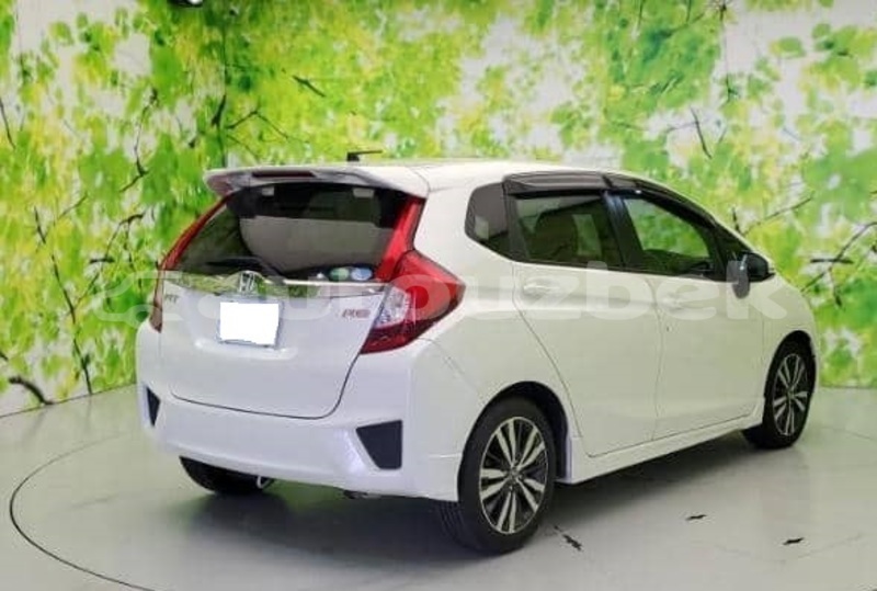 Big with watermark honda fit toskent tashkent 4730