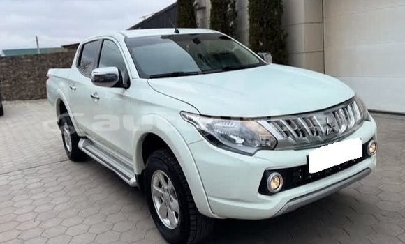 Buy Used Mitsubishi L200 White Car in Beskent in Kaskadar Buy Used Mitsubishi L200 White Car in Beskent in Kaskadar