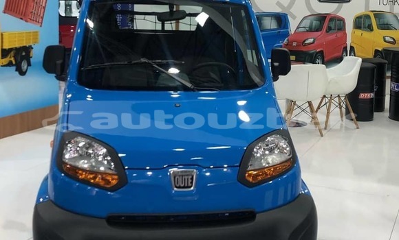 Buy New Bajaj Qute White Car in Yaniobod in Toskent Buy New Bajaj Qute White Car in Yaniobod in Toskent