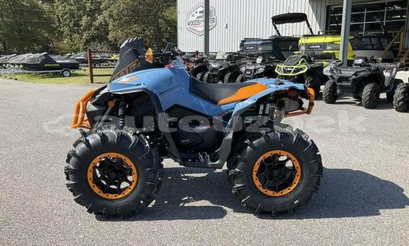 Buy New Yamaha TMAX Black Bike in Angren in Toskent Buy New Yamaha TMAX Black Bike in Angren in Toskent