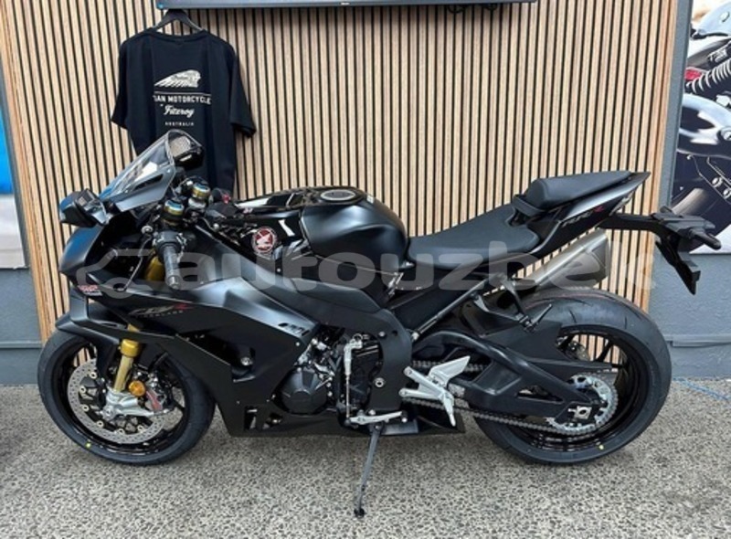 Big with watermark yamaha tmax toskent angren 4760