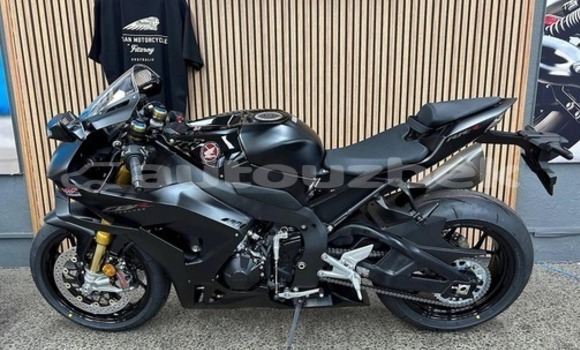 Buy New Yamaha TMAX Black Bike in Angren in Toskent Buy New Yamaha TMAX Black Bike in Angren in Toskent