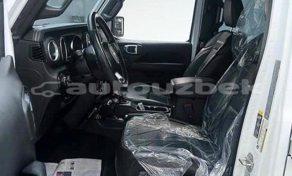Buy Used Jeep Wrangler White Car in Beskent in Kaskadar Buy Used Jeep Wrangler White Car in Beskent in Kaskadar