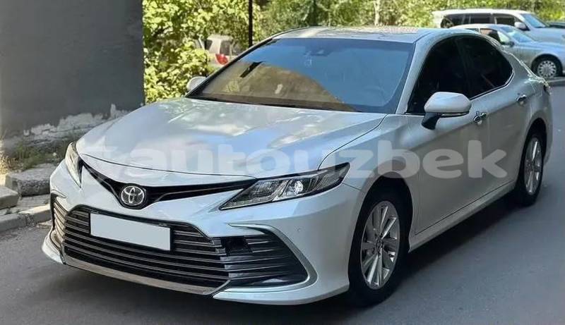 Big with watermark toyota camry samarkand nurobod 4763