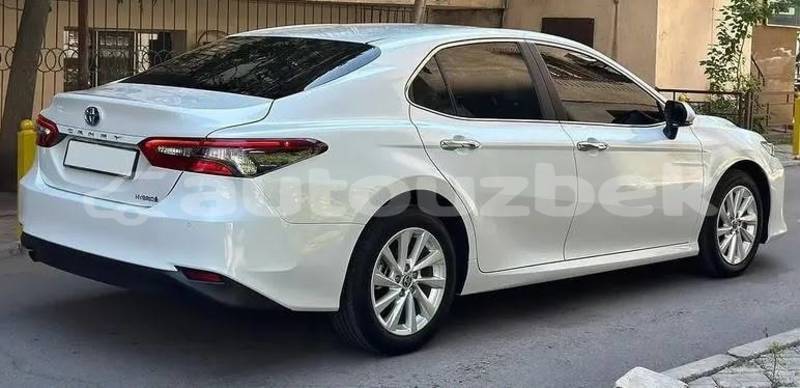 Big with watermark toyota camry samarkand nurobod 4763
