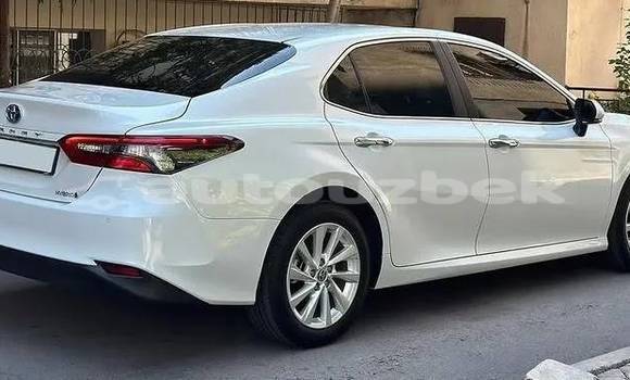 Buy Used Toyota Camry White Car in Nurobod in Samarkand Buy Used Toyota Camry White Car in Nurobod in Samarkand