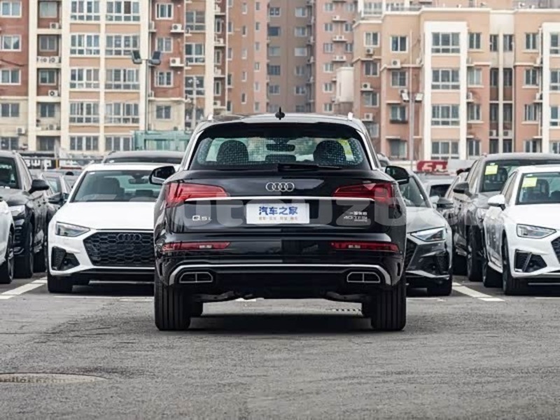 Big with watermark audi q5 toskent tashkent 4768