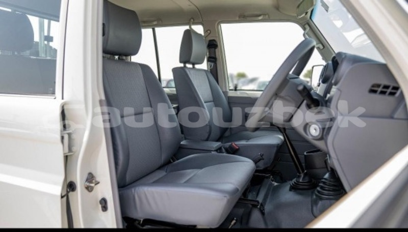 Big with watermark toyota land cruiser kaskadar beskent 4788