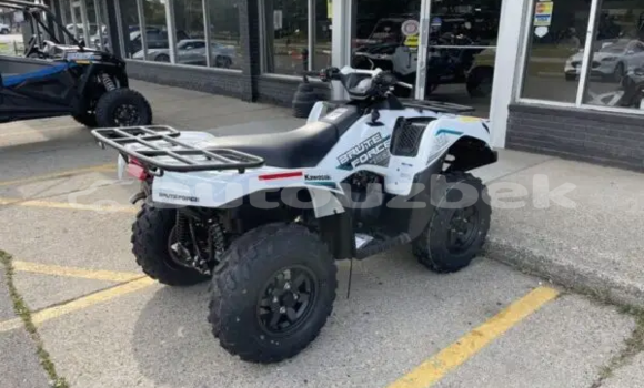 Buy New Kawasaki Brute Force White Bike in Baht in Sirdare Buy New Kawasaki Brute Force White Bike in Baht in Sirdare