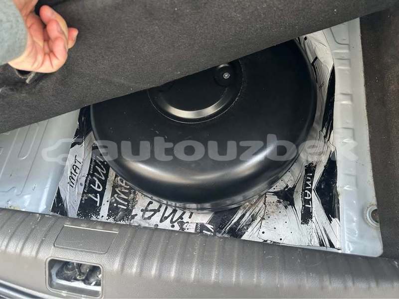 Big with watermark toyota platz toskent toskent 4800