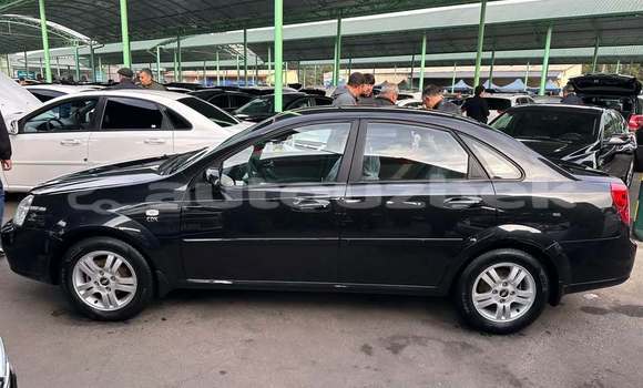 Buy Used Chevrolet Astra Black Car in Toskent in Toskent