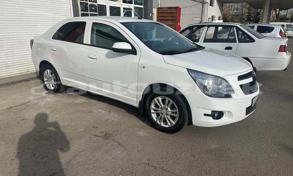 Buy Used Toyota Altezza White Car in Toskent in Toskent Buy Used Toyota Altezza White Car in Toskent in Toskent