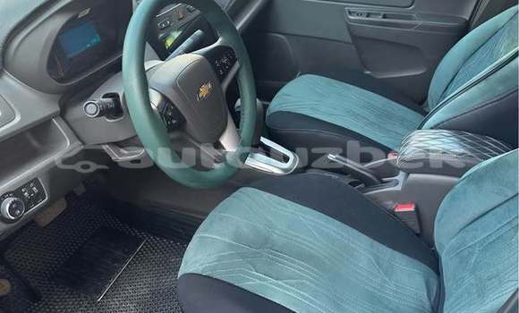 Buy Used Chevlolet Spin White Car in Toskent in Toskent Buy Used Chevlolet Spin White Car in Toskent in Toskent