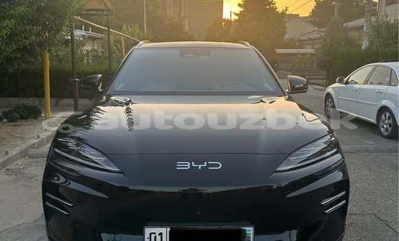 Buy Used BYD Flyer Black Car in Toskent in Toskent