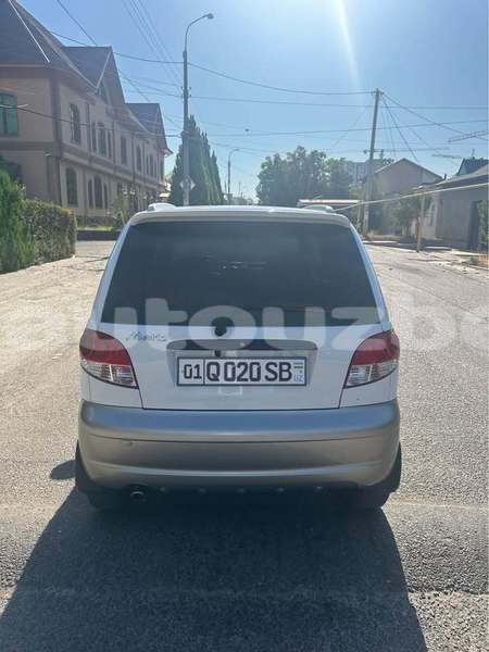 Big with watermark toyota vitz toskent toskent 4851