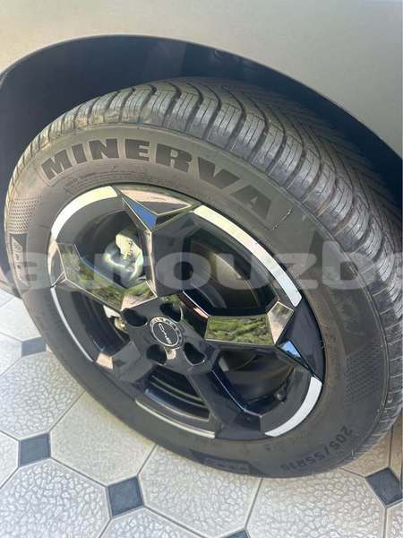 Big with watermark byd m6 toskent toskent 4852