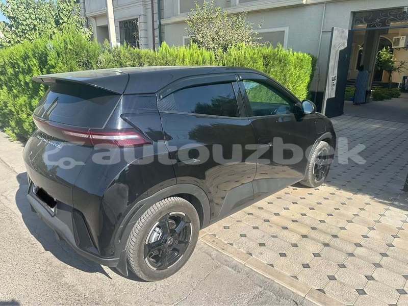 Big with watermark byd m6 toskent toskent 4852