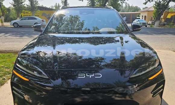 Buy Used BYD G6 Black Car in Toskent in Toskent