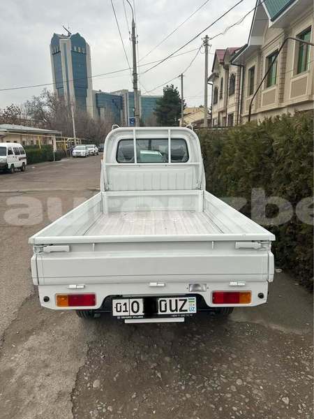 Big with watermark kia k9 toskent toskent 4860