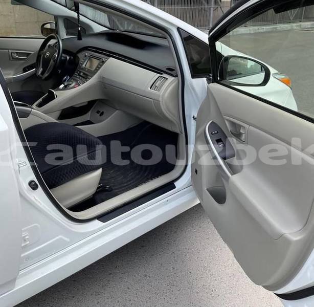 Big with watermark toyota prius kaskadar beskent 4861