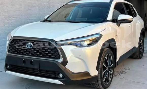 Buy Used Toyota Corolla Cross White Car in Beskent in Kaskadar
