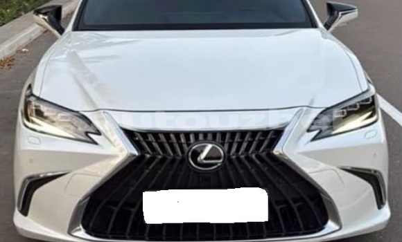 Buy Used Lexus ES White Car in Beskent in Kaskadar Buy Used Lexus ES White Car in Beskent in Kaskadar