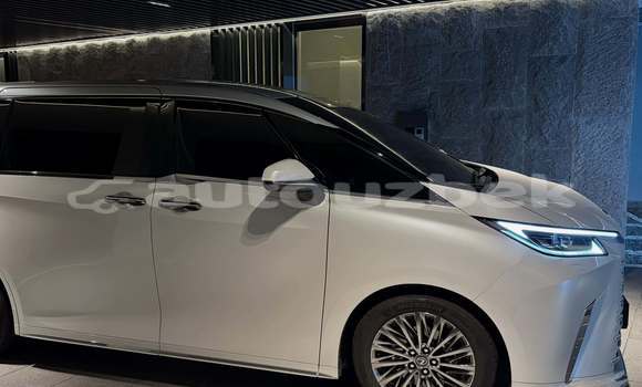 Buy Used Lexus GX White Car in Altyarik in Fargona Buy Used Lexus GX White Car in Altyarik in Fargona