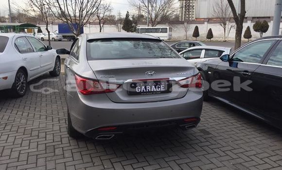 Buy Used Hyundai Sonata Silver Car in Tashkent in Toskent Buy Used Hyundai Sonata Silver Car in Tashkent in Toskent