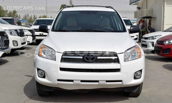 Buy Import Toyota 4Runner White Car in Import - Dubai in Andijon Buy Import Toyota 4Runner White Car in Import - Dubai in Andijon