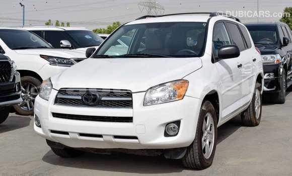 Buy Import Toyota 4Runner White Car in Import - Dubai in Andijon Buy Import Toyota 4Runner White Car in Import - Dubai in Andijon