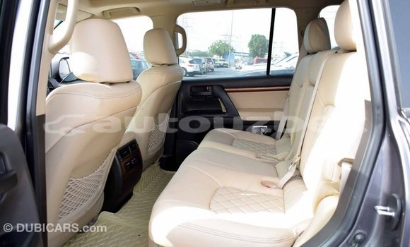 Buy Import Toyota Land Cruiser Other Car in Import - Dubai in Andijon Buy Import Toyota Land Cruiser Other Car in Import - Dubai in Andijon