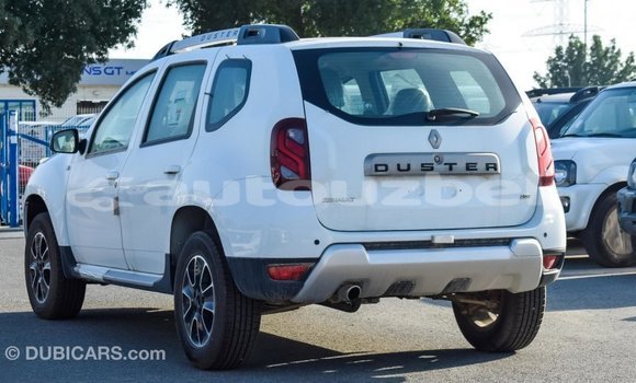 Buy Import Renault Duster White Car in Import - Dubai in Andijon