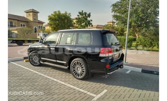 Buy Import Toyota Land Cruiser Black Car in Import - Dubai in Andijon Buy Import Toyota Land Cruiser Black Car in Import - Dubai in Andijon
