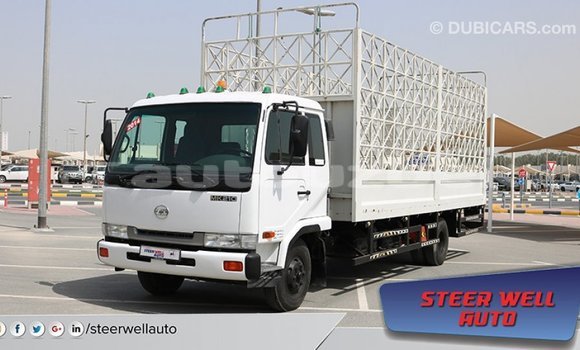 Buy Import Nissan 350Z White Car in Import - Dubai in Andijon Buy Import Nissan 350Z White Car in Import - Dubai in Andijon