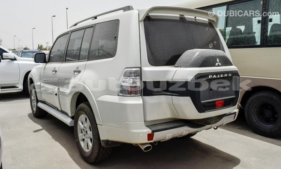 Buy Import Mitsubishi Pajero White Car in Import - Dubai in Andijon Buy Import Mitsubishi Pajero White Car in Import - Dubai in Andijon